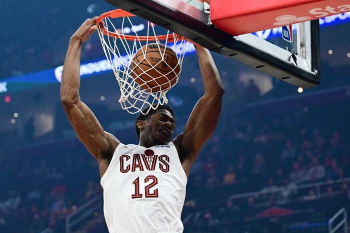 湖人放弃亨特！湖记解释：他下季2491万美元 湖人不想出这钱