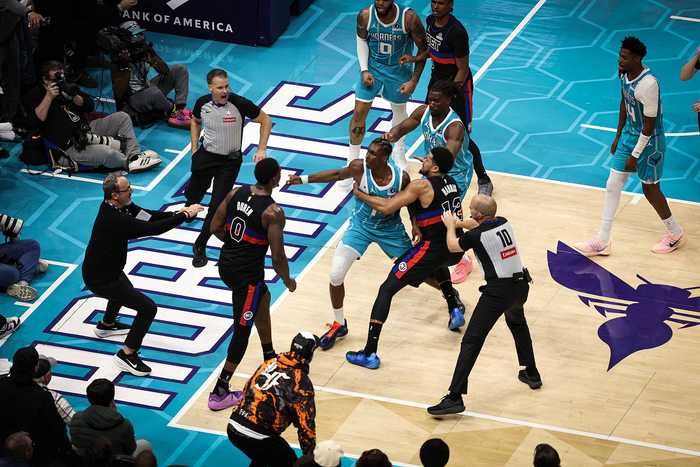 活塞主帅：越界的不是我们 如果有人向你挥拳你当然有权自卫